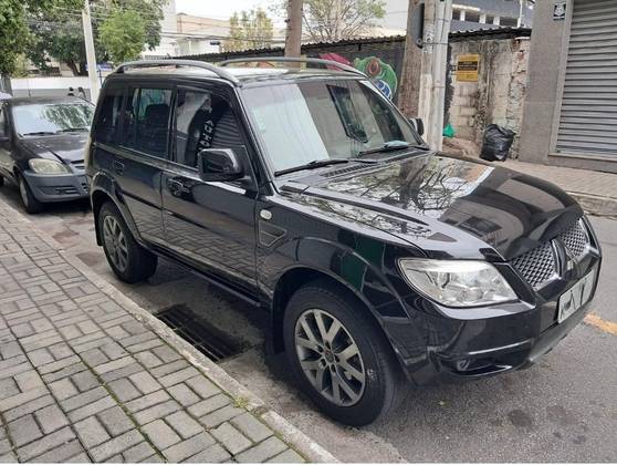 MITSUBISHI PAJERO TR4 2.0 4X2 16V 140CV FLEX 4P AUTOMÁTICO